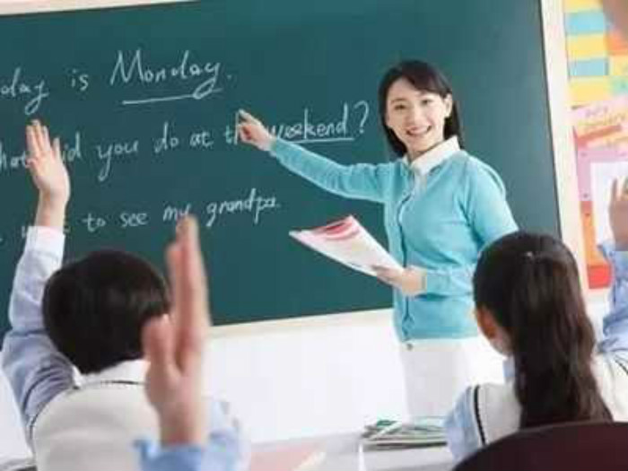 如何学好英语?重庆英语培训学校外教一对一指导，半年即可掌握一口流利英语