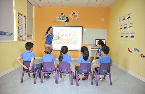 儿童学习英语选择外教培训的好处！家长须知！