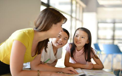 小学英语在线培训学习，如何培养儿童兴趣?